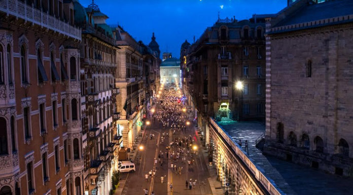 Grande fiaccolata a Genova per “Vaccini Sicuri e Libertà di Scelta”