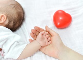 Segnalare reazioni avverse ai vaccini e calcolo nesso causale