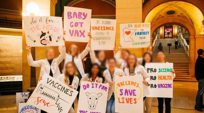 Progetto VaxTeen: vaccinarsi senza il consenso dei genitori